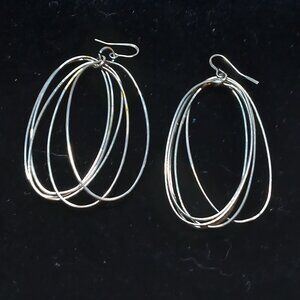 Large Silver Tone Oval Multi Hoop Metal Earrings Vintage Jewelry #92